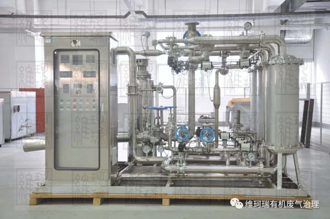 大雪||萬里覆寒云，千地飛素雪